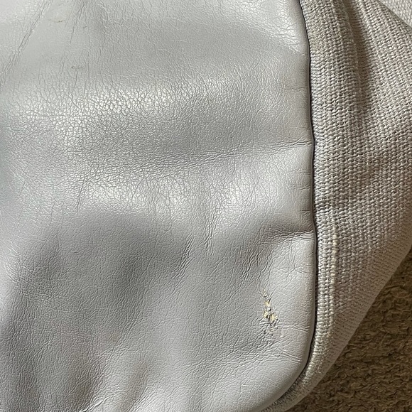 Lululemon Drawstring Top Canvas Shoulder Tote Bag - Picture 8 of 12